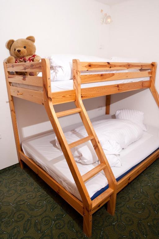 Familienhotel Hinteregger Katschberghöhe Стая снимка